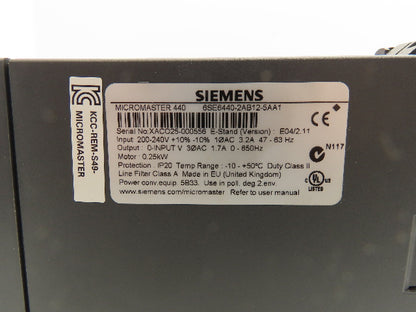 Siemens 6SE6440-2AB12-5AA1 Micromaster 440 VFD Drive Inverter 240V 0.25kW