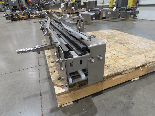 Arrowhead 3.25" Tabletop Stainless Bottle Conveyor 2-Belt Transfer 48"-No Drive