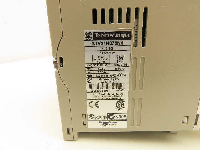 Telemecanique ATV31H075N4 Schneider Altivar VFD Motor Drive 1 HP 0.75kw 480V