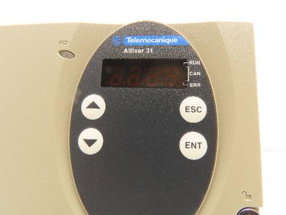 Telemecanique ATV31H075N4 Schneider Altivar VFD Motor Drive 1 HP 0.75kw 480V