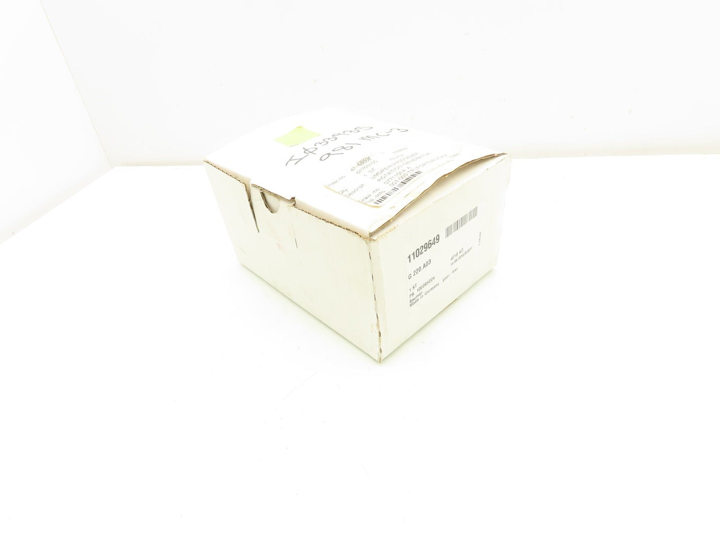Baumer G220A03 Rotary Counter Timer 6 Counts Per Rotation 25 Pin Type