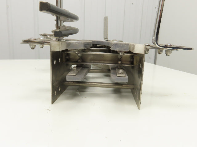 Arrowhead 7.5" Tabletop Belt Stainless Bottle Conveyor 45° Curve Section 24"L