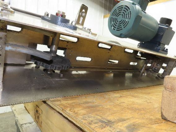 Arrowhead 3.25" Tabletop Stainless Bottle Conveyor 2-Belt Transfer 48" Drive 3PH