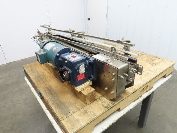 Arrowhead 3.25" Tabletop Stainless Bottle Conveyor 2-Belt Transfer 48" Drive 3PH