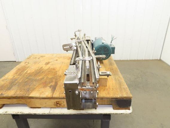 Arrowhead 3.25" Tabletop Stainless Bottle Conveyor 2-Belt Transfer 48" Drive 3PH