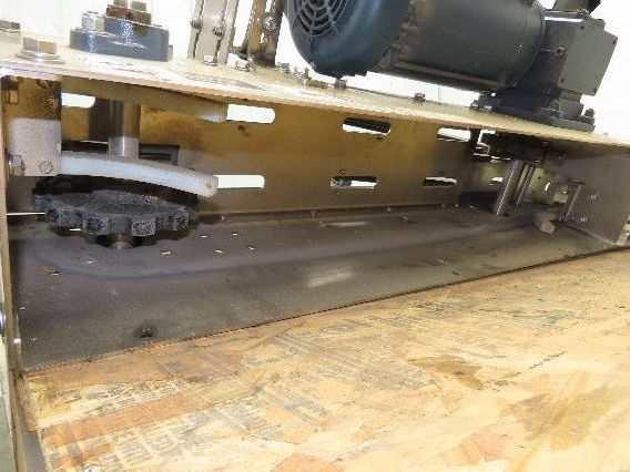 Arrowhead 3.25" Tabletop Stainless Bottle Conveyor 2-Belt Transfer 78" Drive 3PH