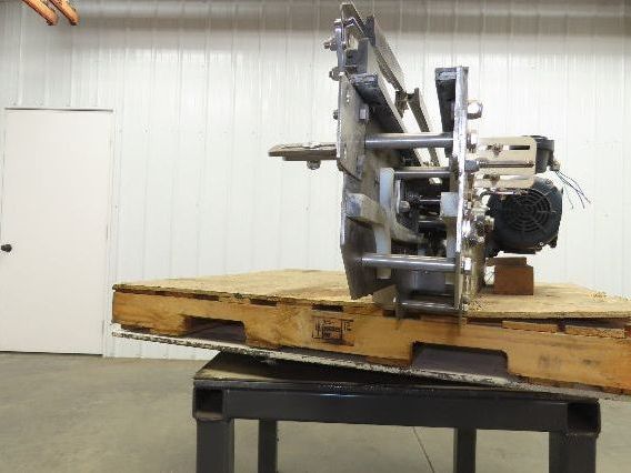 Arrowhead 3.25" Tabletop Stainless Bottle Conveyor 2-Belt Transfer 78" Drive 3PH