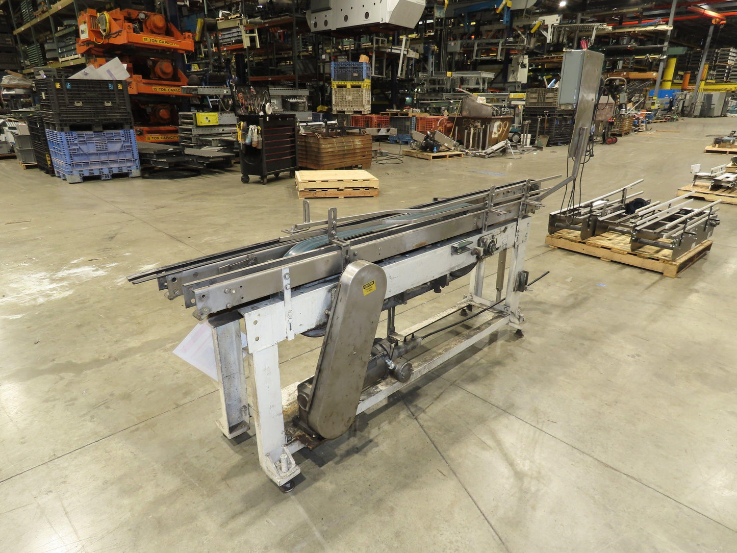 Eriez Magnetic Can Cleaner 3.25" Tabletop Stainless 3-Belt Bottle Conveyor 460V