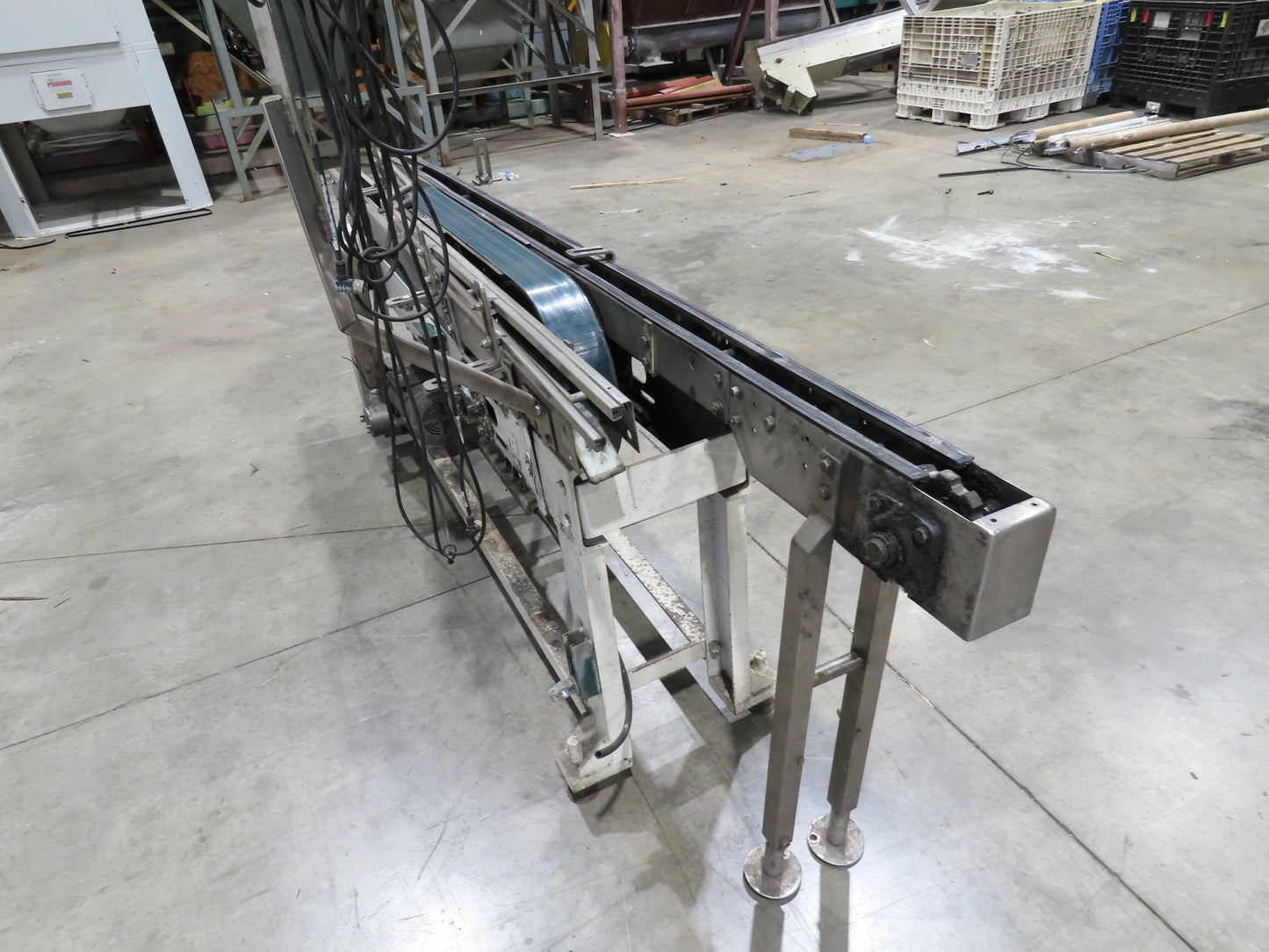 Eriez Magnetic Can Cleaner 3.25" Tabletop Stainless 3-Belt Bottle Conveyor 460V