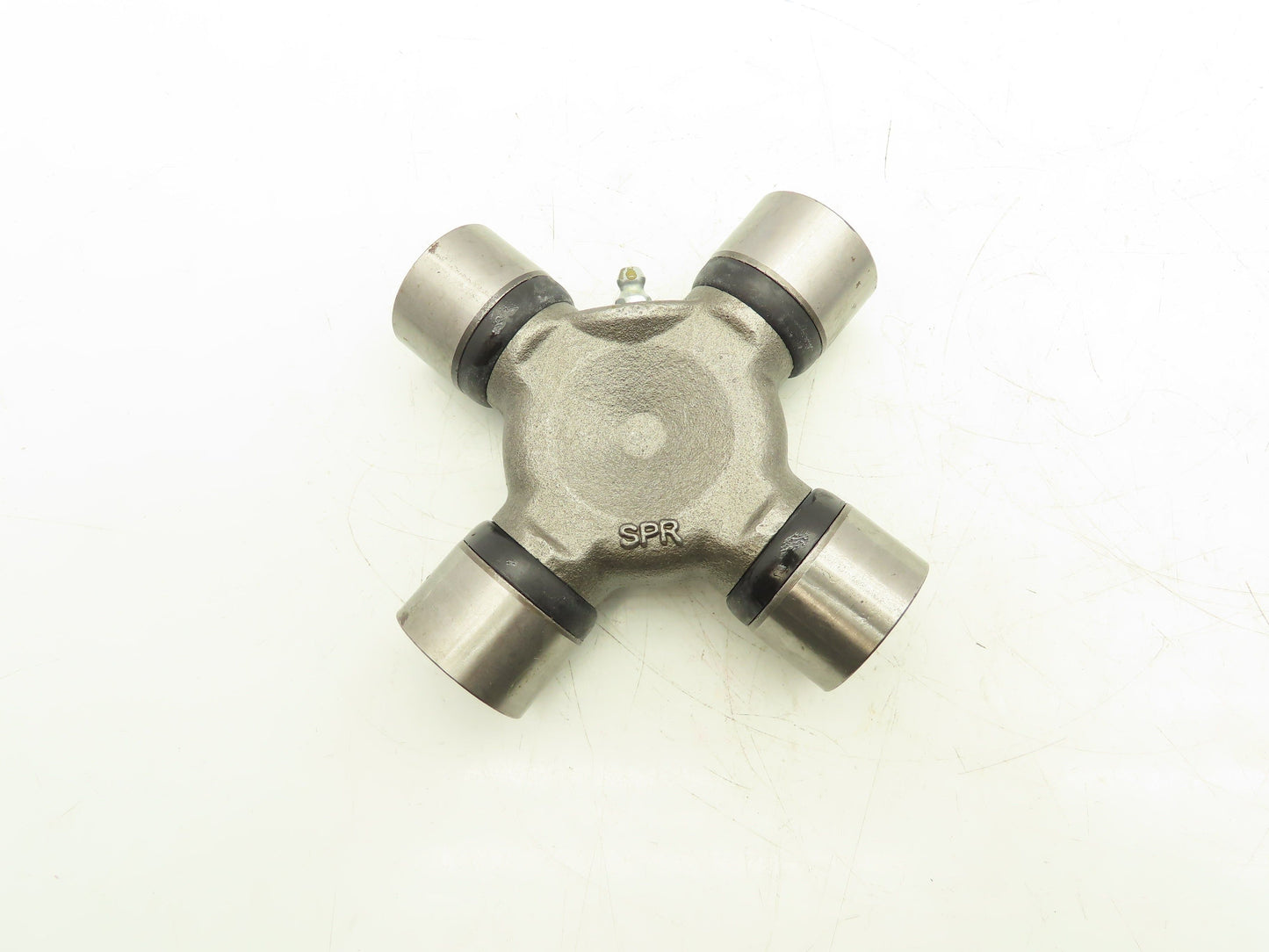 Spicer 5-155X Greaseable Driveshaft U-Joint 1-1/8" Bearing Cap Diameter Lot of 2