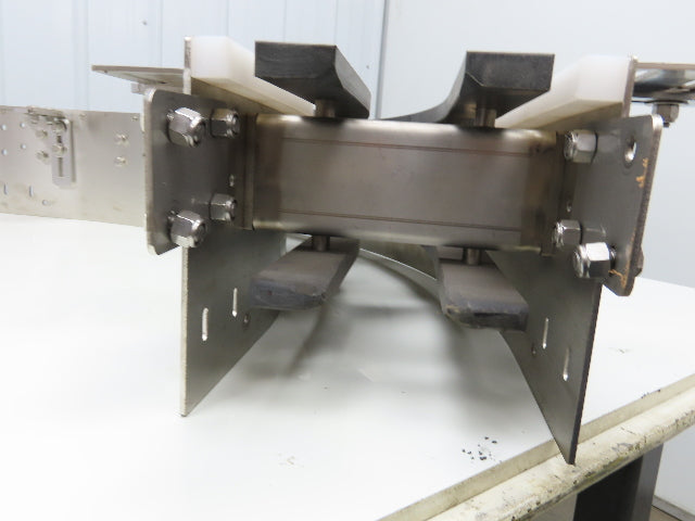 Arrowhead 7.5" Tabletop Belt Stainless Bottle Conveyor 90° Curve Section 48"