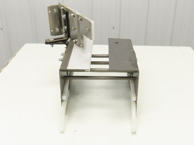 Arrowhead 10" Tabletop Belt Bottle Conveyor Diverter Section 12"L