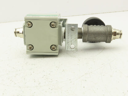 Asco Numatics 8652AK0040102G0 Pneumatic Valve Air Regulator with Gauge 1/2" npt