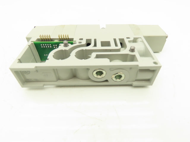 Numatics I63BB4Z2KN00030 Pneumatic Double Solenoid Valve w/Manifold 120V 5/2