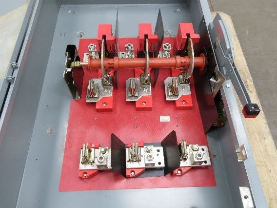 Square D H365 Safety Disconnect Switch 400A 600V 3 Pole Fused Type E2
