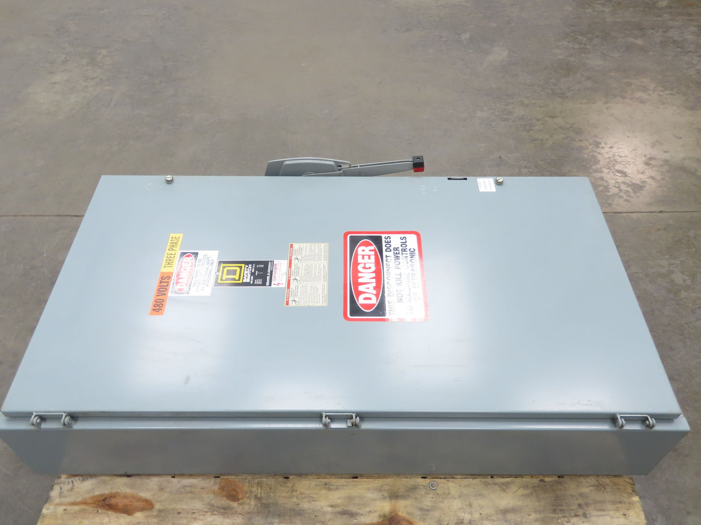 Square D HU365 Safety Disconnect Switch 400A 600V 3 Pole Non Fused Series E2