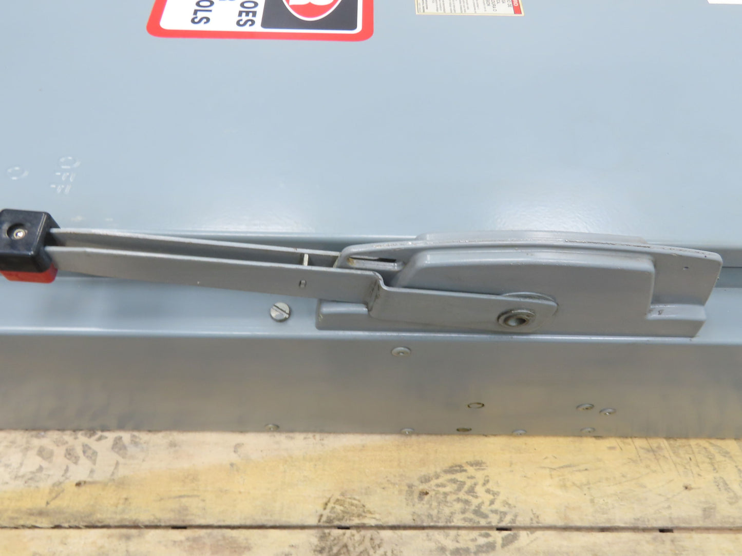 Square D HU365 Safety Disconnect Switch 400A 600V 3 Pole Non Fused Series E2