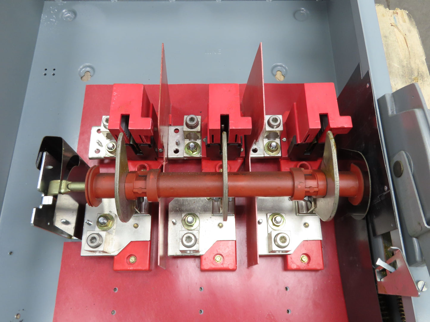 Square D HU365 Safety Disconnect Switch 400A 600V 3 Pole Non Fused Series E2