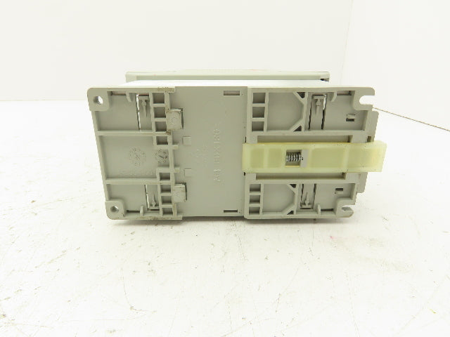 Allen Bradley 160-AA04NSF1 Variable Speed AC Drive VFD 1HP 5.4A 240V 3PH