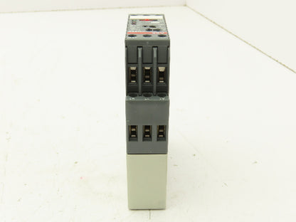 ABB 1SVR430183R0300 Timer Relay Module 110-240V