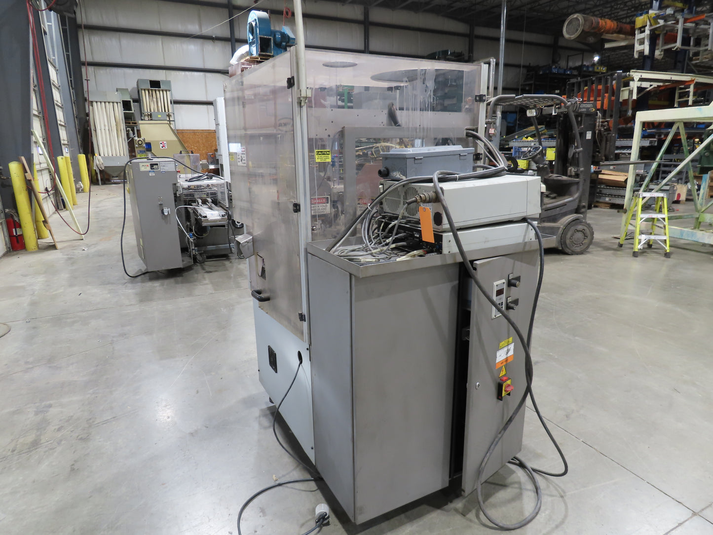 IWKA TFS-10 Ultrasonic Tube Filler/Sealer Machine  -Incomplete Unit-