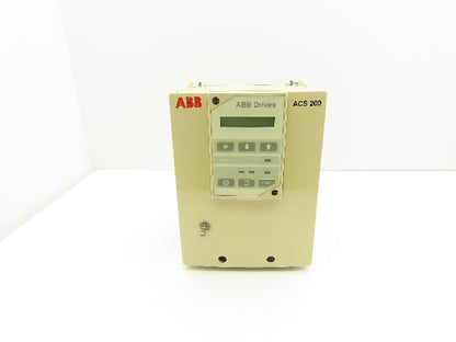 ABB ACS201-1P6-3-00-10 ACS 200 AC VFD Drive 1HP 480V 3PH Broken Cover