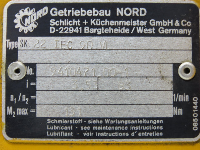 Nord SK 22 IEC 90 VL Inline Gear Reducer 3.5:1 Gearbox 30mm Output 500 RPM