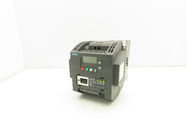 Siemens 6SL3210-5BB21-1UV0 Sinamics Variable Frequency Drive VFD 1.5Hp 240V 1Ph