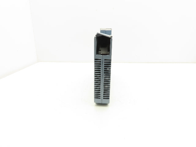 B&R Automation 2D0428.6 Digital Output Module DO 428 Tra 24VDC 2A Rev 16