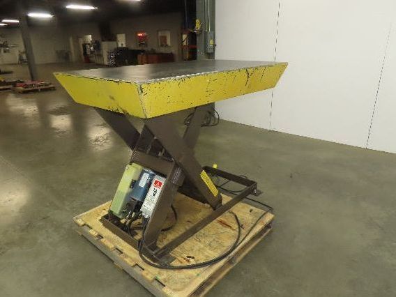 Autoquip 36S40 Hydraulic Scissor Lift Table 4000lb 36" Travel 34x58" Top 3Ph