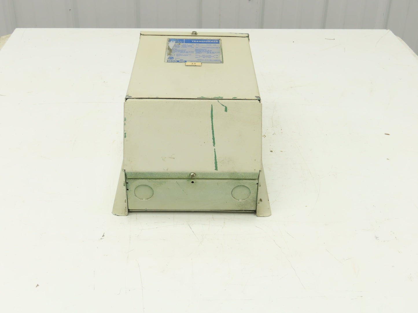 GE General Electric 9T51B13 Transformer 3kva HV 240/480V LV 120/240V 1PH