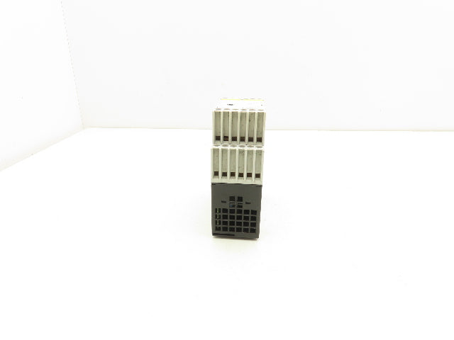 Siemens 3TK2827-1BB40 Siguard Safety Relay 24V 0.5-30 Sec.