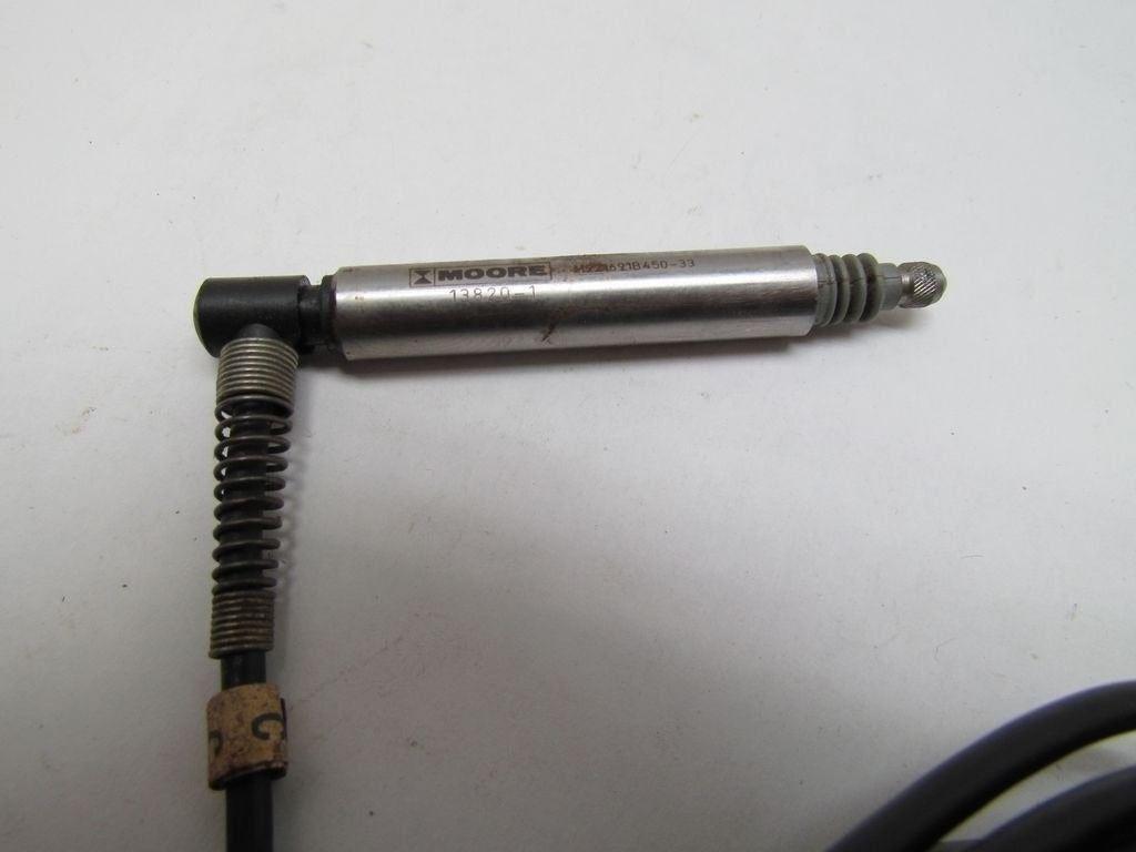 Moore 13820-1 Linear Transducer Probe Sensor