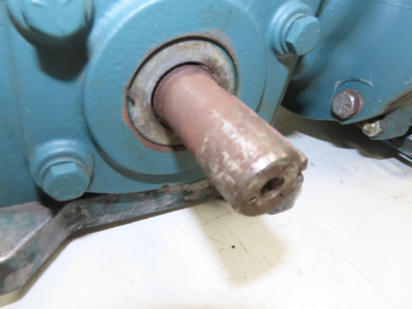 Reliance Dodge Tigear Gearmotor 1Hp 460V 3PH 15:1 Reducer 115 RPM Dual Shaft 56C