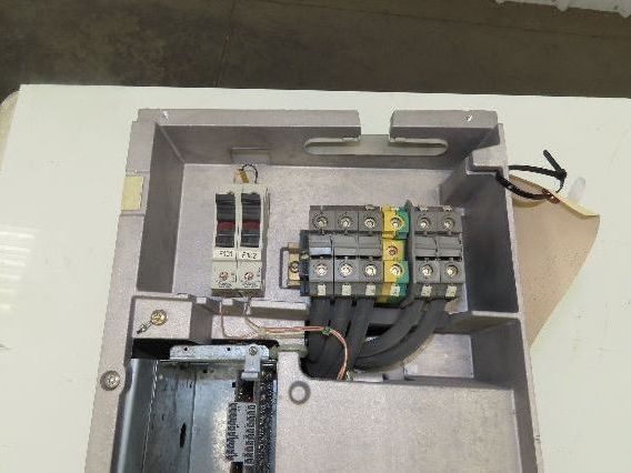 Siemens 6SE7027-2ED61-Z Simovert Masterdrive VC AC Converter Drive 480V 72A