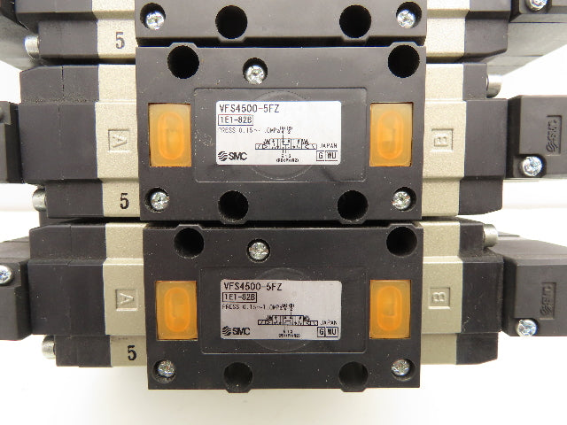 SMC VFS4500-5FZ Pneumatic 5-Station Manifold 5/3 Solenoid Valves 24VDC 1/2" NPT