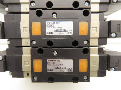 SMC VFS4500-5FZ Pneumatic 5-Station Manifold 5/3 Solenoid Valves 24VDC 1/2" NPT