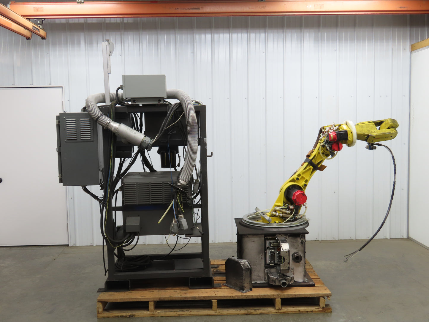 Fanuc M-6I Industrial Robot 6 Axis R-J2 Controller Teach Pendant Spray Head