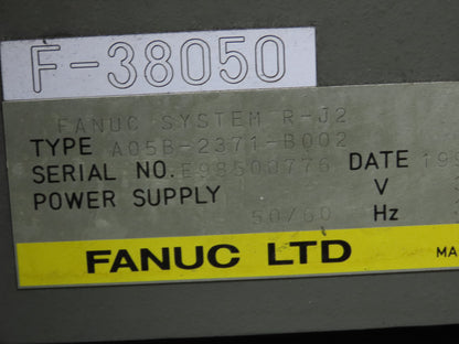 Fanuc M-6I Industrial Robot 6 Axis R-J2 Controller Teach Pendant Spray Head