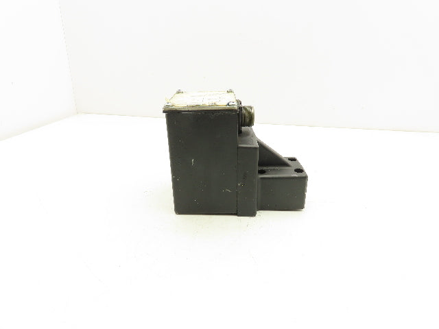 Vickers EHST-3-FVF-30 Proportional Pressure Control Valve