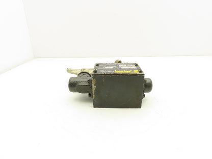 Parker D3ML4B Directional Control Manual Lever Valve 2-Pos Spring Return 3000psi