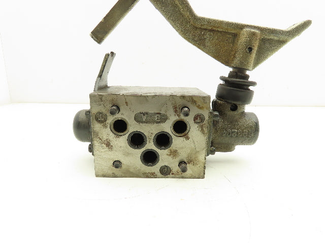 Parker D3ML4B Directional Control Manual Lever Valve 2-Pos Spring Return 3000psi