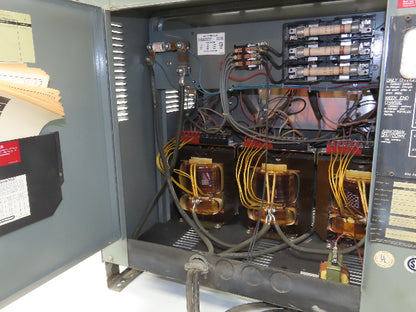 Hobart 600C3-12 Accu-Charger 24V Forklift Battery 451-600Ah 208/240/480V 3Ph