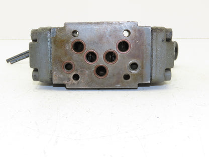 Rexroth 4WEH 10 E20/6AG24N9ETK4/B10V Directional Solenoid Valve 24VDC 4WE6 J51