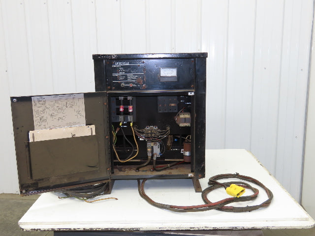 Hawker 6M450B Lifeguard Ferroresonant Charger 12V 381-450ah 208/240/480V 1Ph