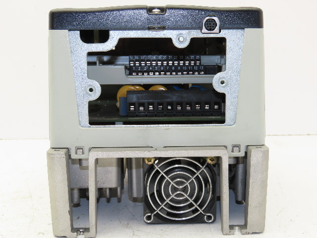 Allen Bradley 20AD5P0A3AYNNNC0 PowerFlex 70 Variable AC Drive VFD 3Hp 480V 3PH