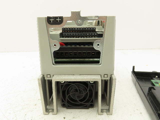 Allen Bradley 20AD3P4A0AYNNNC0 PowerFlex 70 Variable AC Drive VFD 2Hp 480V 3Ph