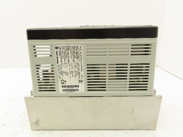 Allen Bradley 20AD3P4A0AYNNNC0 PowerFlex 70 Variable AC Drive VFD 2Hp 480V 3Ph