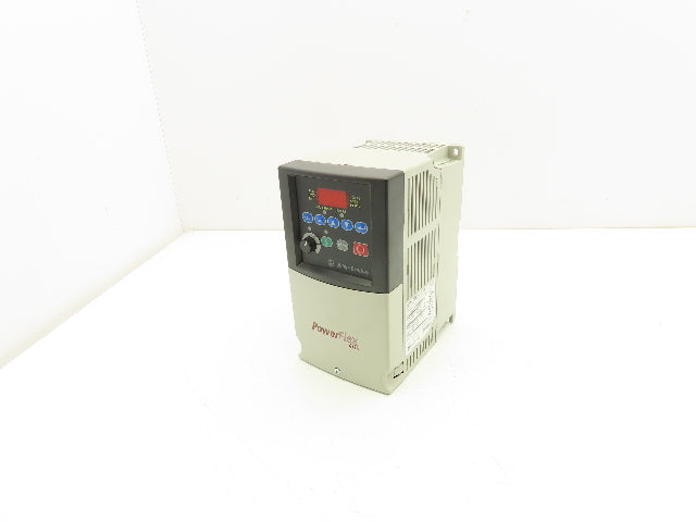 Allen Bradley 22B-D2P3N104 Powerflex 40 VFD AC Drive 0.75kw 1Hp 480V 3Ph