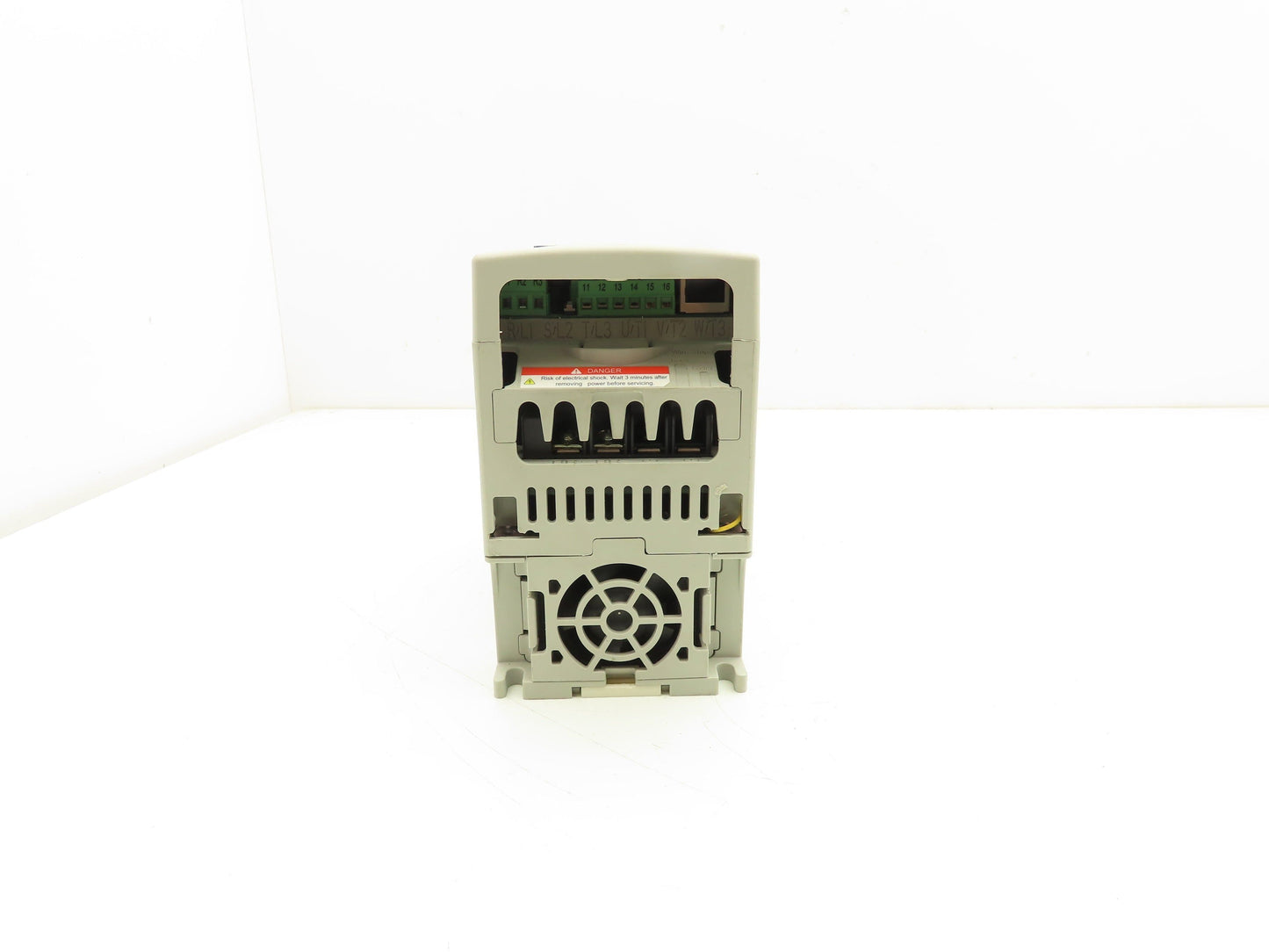 Allen Bradley 22A-A2P3N104 PowerFlex 4 AC Drive Variable VFD .5Hp 230V 1PH Input